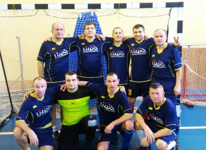 Клинчане стали победителями в турнире по мини-футболу среди ветеранов