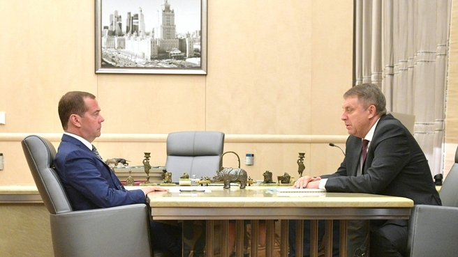 Дмитрий Медведев встретился с губернатором Брянской области Александром Богомазом