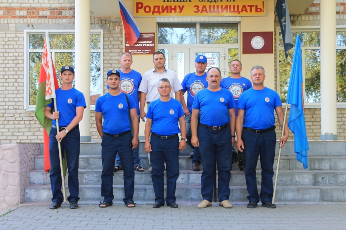 Участники международного автопробега «Москва-Брест» прибыли в Клинцы 