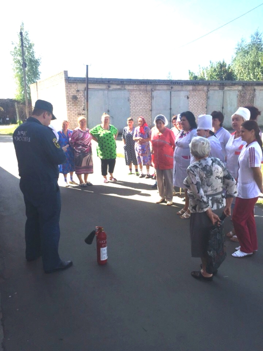В Клинцовской ЦГБ прошла практическая тренировка по эвакуации на случай возникновения пожара