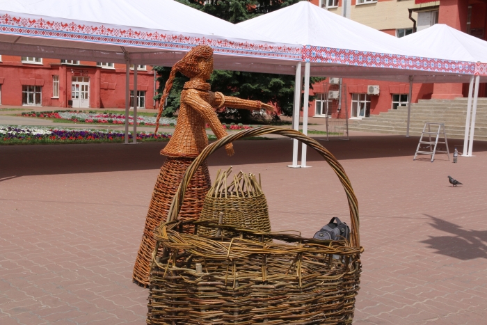 Балдовская учебно-кустарная корзиночная мастерская