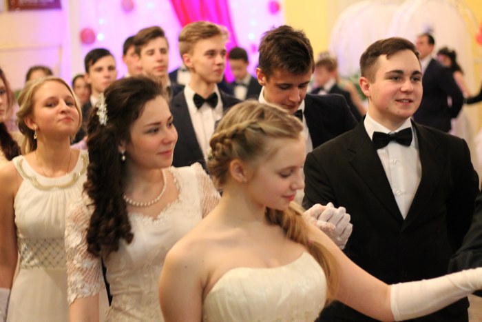 В Клинцах состоялся первый епархиальный молодежный бал, посвященный Татьяниному дню 