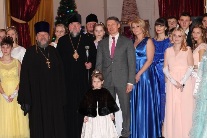 В Клинцах состоялся первый епархиальный молодежный бал, посвященный Татьяниному дню 