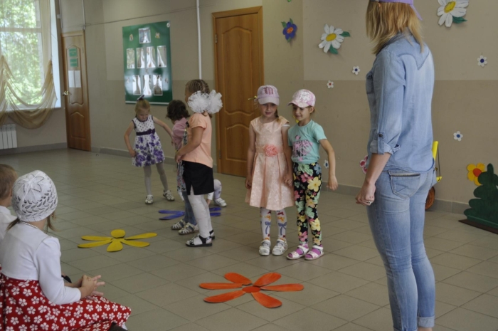 В Клинцах состоялась праздничная программа «Да здравствует детство!»