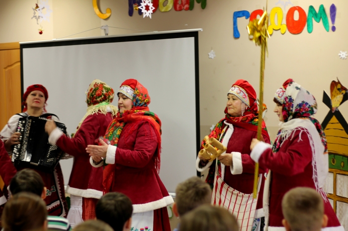 В Клинцах состоялась фольклорно-игровая программа «От Рождества до Крещения»