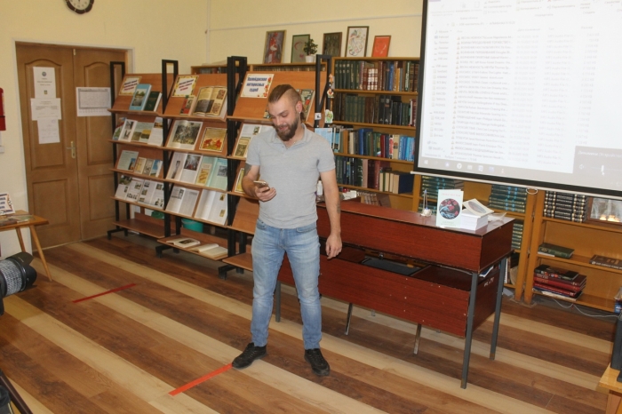 Состоялась презентация первого альманаха клинцовского литературного объединения Люди весны