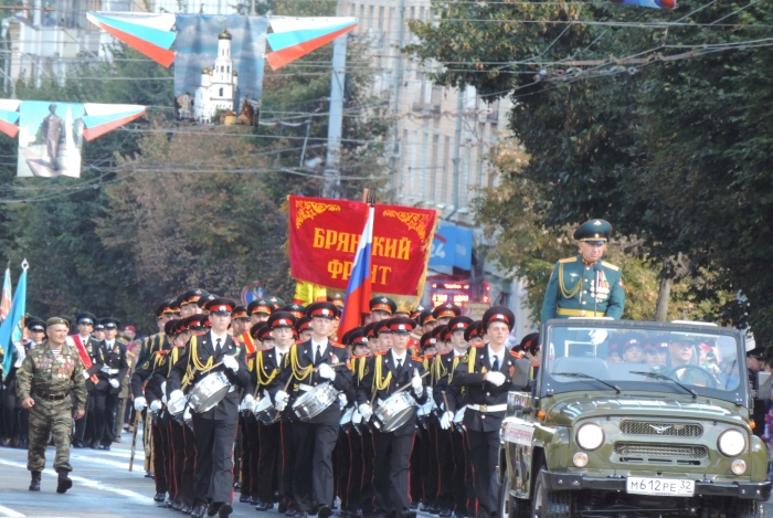 Делегация из города Клинцы приняла участие в мероприятиях, посвященных 75-летию освобождения Брянской области от фашистов