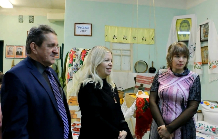 В Клинцовском районе открыли мини-музей «Русь, Россия - Родина моя»