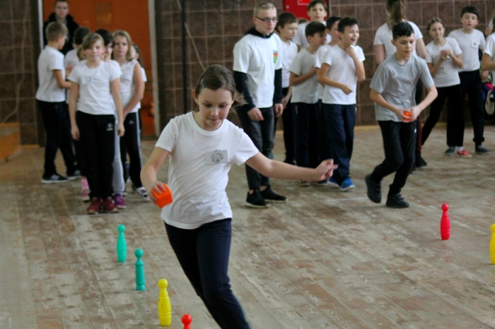 В Клинцах прошла спортивная игра «Быстрее, выше, сильнее»