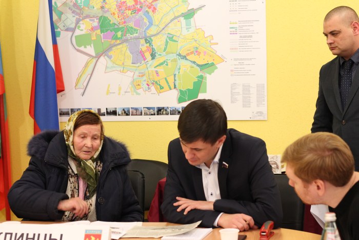 Заместитель руководителя ЛДПР Вадим Деньгин посетил с рабочим визитом город Клинцы