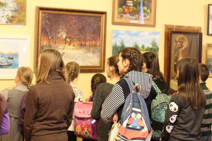 Выставка «И ты увидишь – мир прекрасен» открылась в городе Клинцы