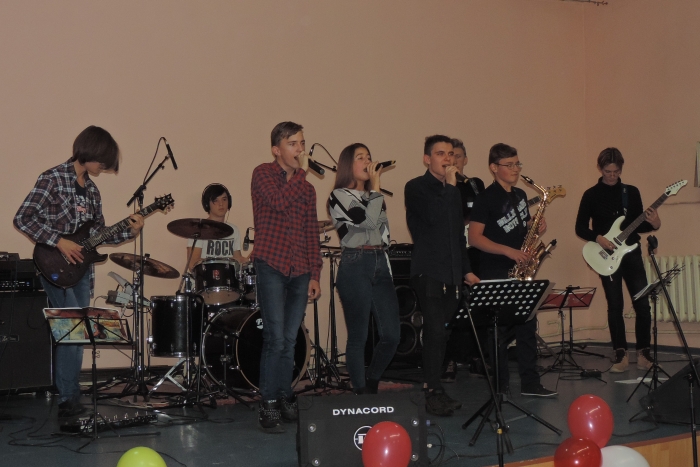 В Клинцах прошла концертная программа «Откроем сердце для добра»