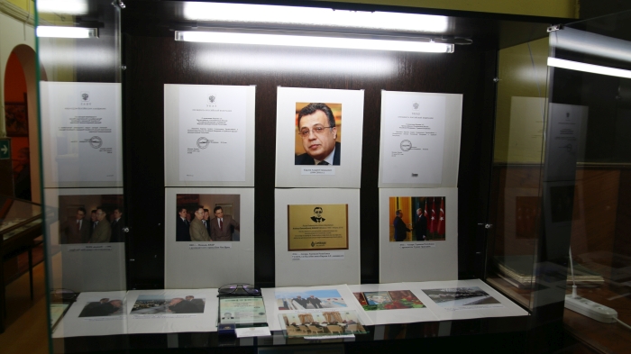 Руководство города Клинцы приняло участие в церемонии открытия мемориальной доски Андрею Карлову