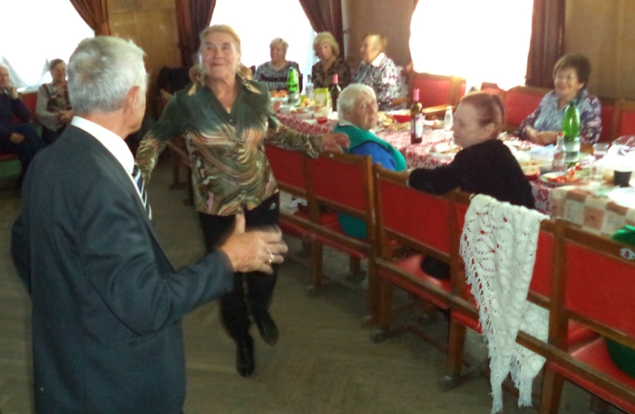 В Клинцах состоялся праздничный огонек «Славься, возраст золотой!»