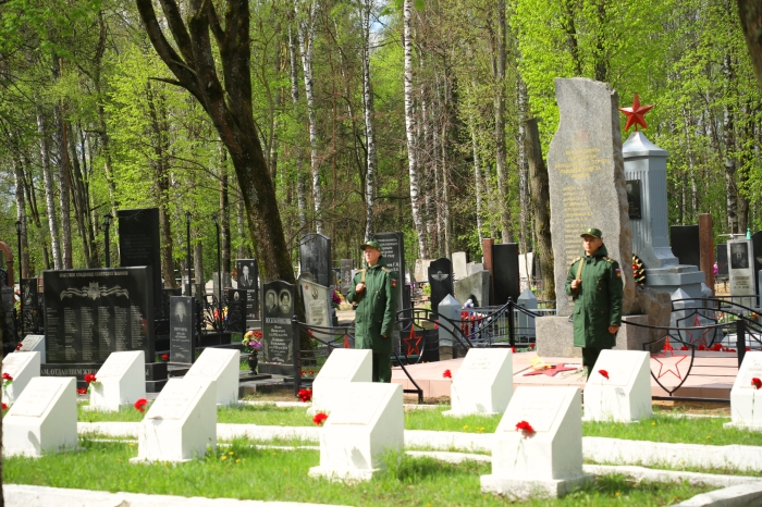 В Клинцах ветераны боевых действий почтили память погибших в Великой Отечественной войне