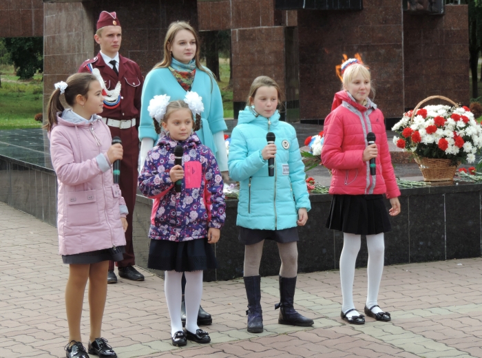 В Клинцах прошел торжественный парад первокурсников