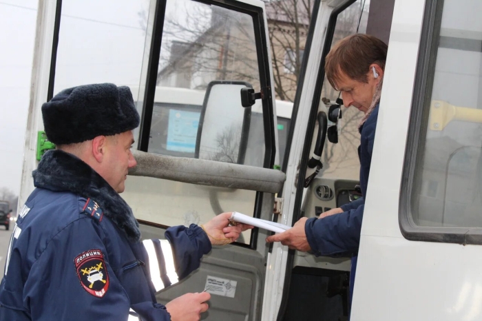 В Клинцах прошли массовые проверки автобусов