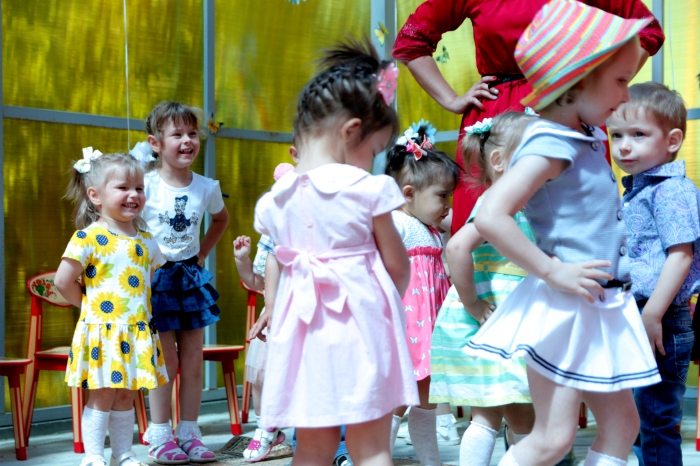 В Клинцовском доме ребенка прошел благотворительный праздник, посвященный Дню защиты детей