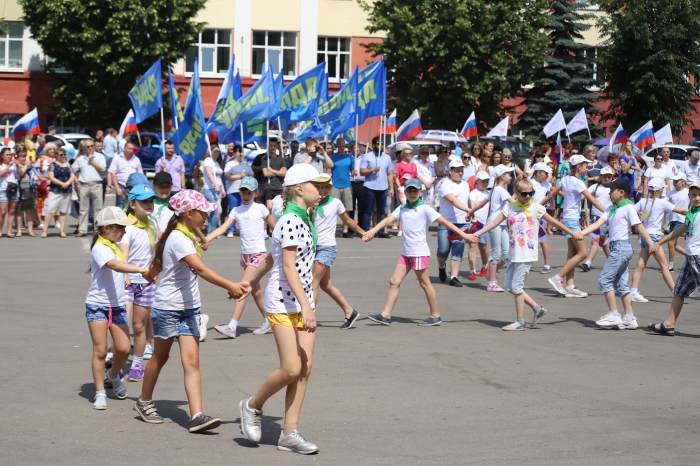 День России в Клинцах 12 июня 2019 года