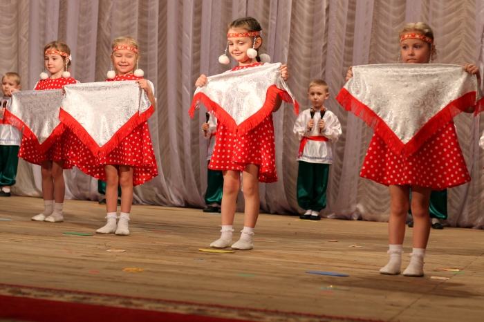 В Клинцах прошел городской смотр-конкурс творческих номеров дошкольных учреждений