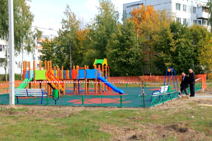 В Клинцах активно ведутся работы в рамках проекта «Формирование комфортной городской среды»