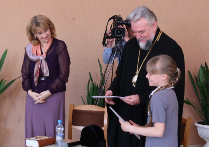Епископ Клинцовский и Трубчевский Владимир встретился со школьниками