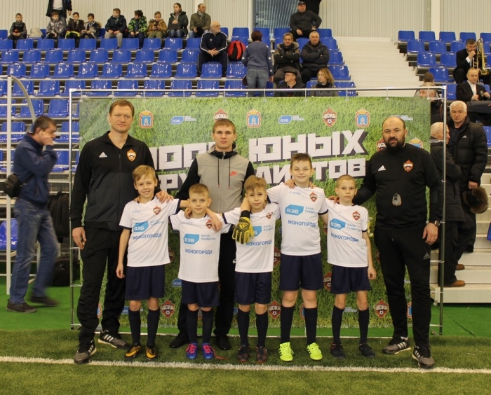 Клинцовские футболисты приняли участие в мастер-классах, организованных Академией ПФК 