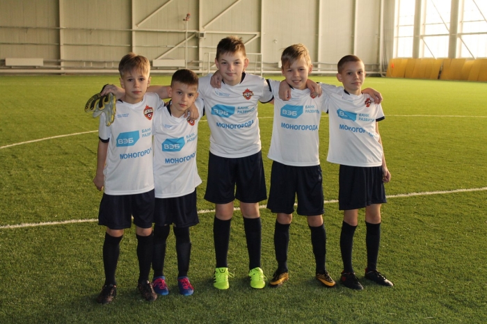Клинцовские футболисты приняли участие в мастер-классах, организованных Академией ПФК 