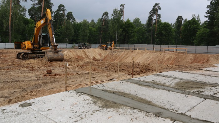 В городе Клинцы начато строительство физкультурно-оздоровительного комплекса с бассейном