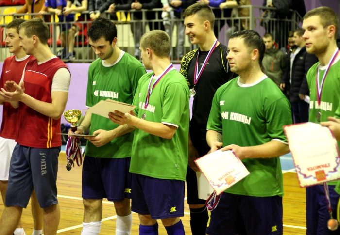 В Клинцах определился победитель в открытом чемпионате города по мини-футболу