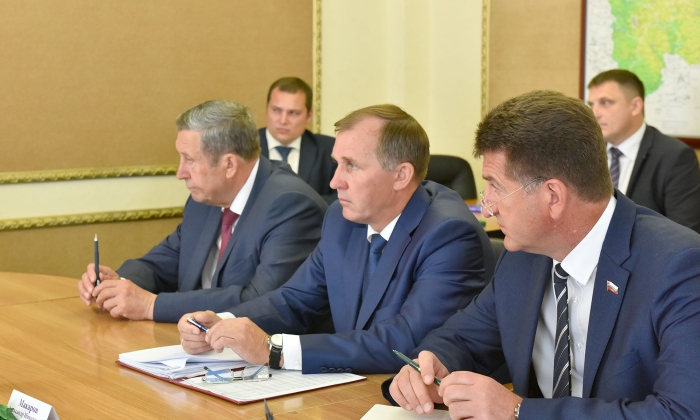 Рабочее совещание с заместителями провёл Губернатор Александр Богомаз