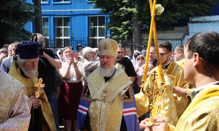 В Брянской области начались торжества, посвященные Дню России и 100-летию памяти Императорской семьи Романовых