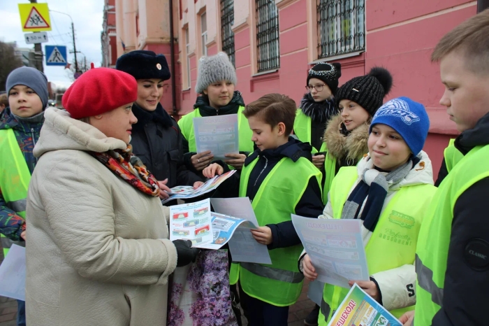 В Клинцах прошла акция «Пешеход на переход!»