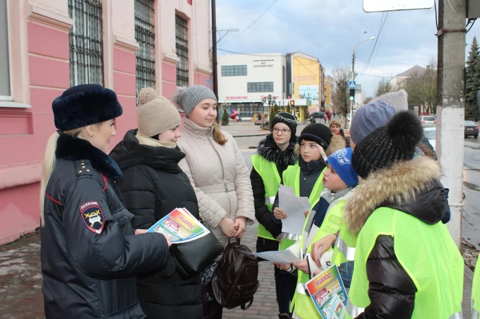 В Клинцах прошла акция «Пешеход на переход!»