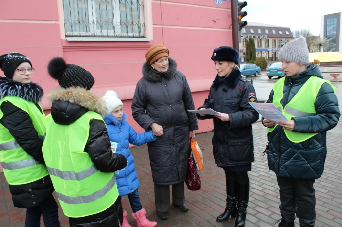 В Клинцах прошла акция «Пешеход на переход!»