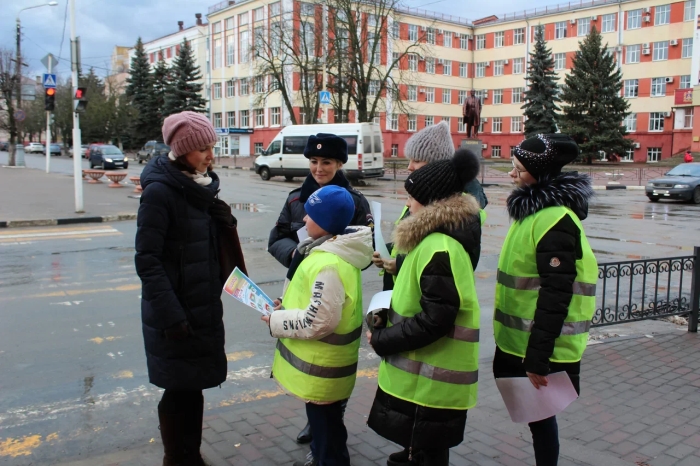 В Клинцах прошла акция «Пешеход на переход!»