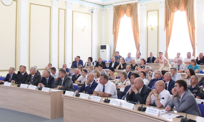 Региональные власти обсудили вопросы поддержки предпринимательства в Брянской области