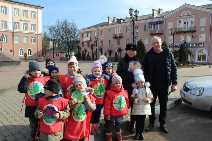 В Клинцах прошла акция «Папа, соблюдай Правила дорожного движения!»