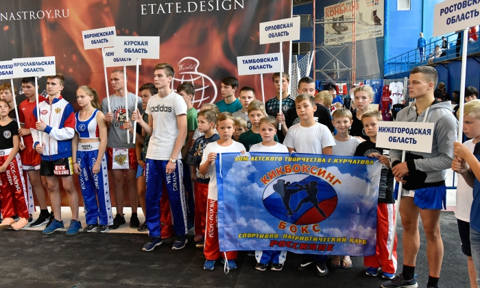 В Брянске проходят Всероссийские соревнования по кикбоксингу «Кубок Белых волков»