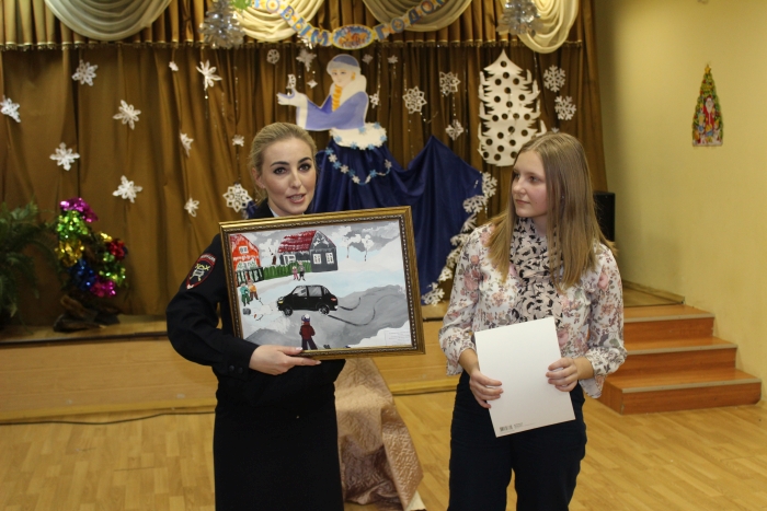 В Клинцах подвели итоги конкурса «Новогодний рисунок по ПДД»