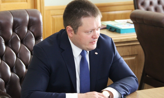 Губернатор Брянской области встретился с генеральным директором «Мальцовского портландцемента»