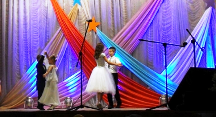 В Клинцах прошла концертная программа, посвященная Дню семьи, любви и верности