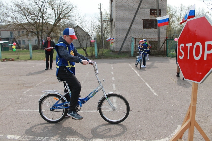 В Клинцовском районе прошел конкурс «Безопасное колесо-2018»