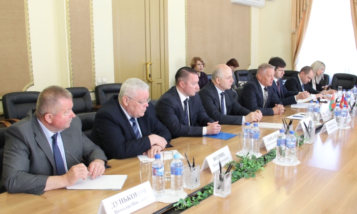 Брянская область и РБ планируют укреплять сотрудничество в различных отраслях