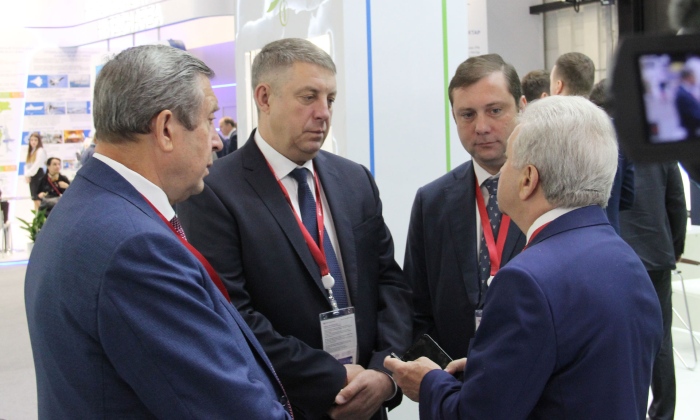 Брянская область и Республика Крым подписали соглашение о сотрудничестве
