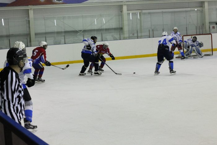 В рамках НХЛ в городе Клинцы состоялся матч "ХК Клинцы" - "Вымпел" 