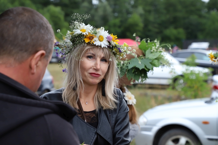 Ночь на Ивана Купала в Лопатнях: хороводы, гадания, венки, прыжки через костер