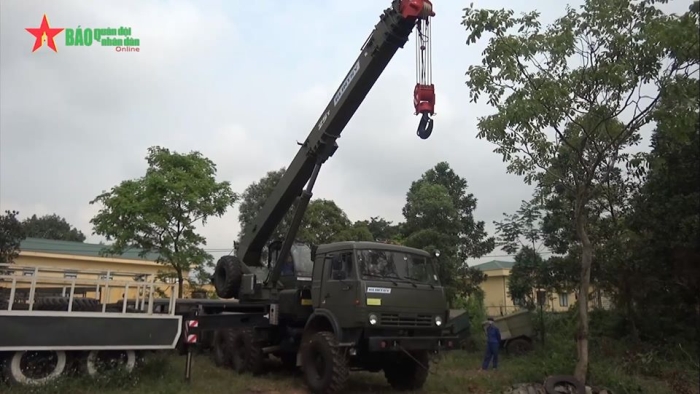 Инженерные подразделения Вьетнамской народной армии получили партию автокранов «Клинцы»