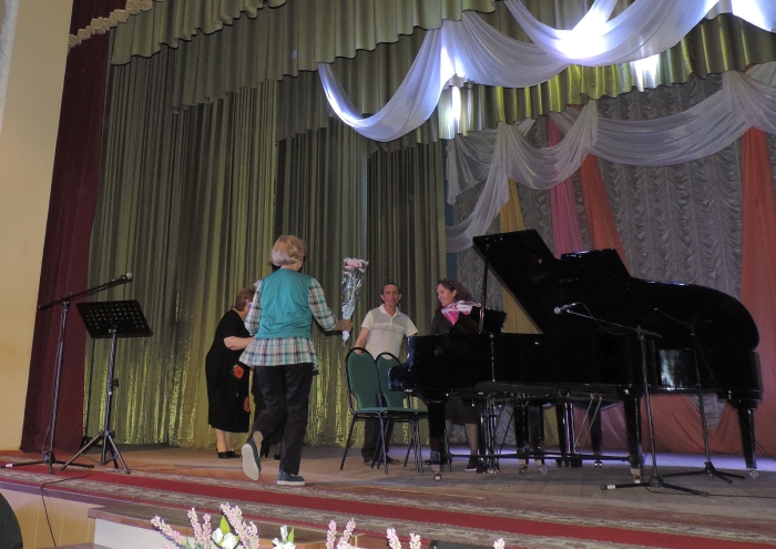 В Клинцах состоялся концерт «Весна на клавишах Победы»