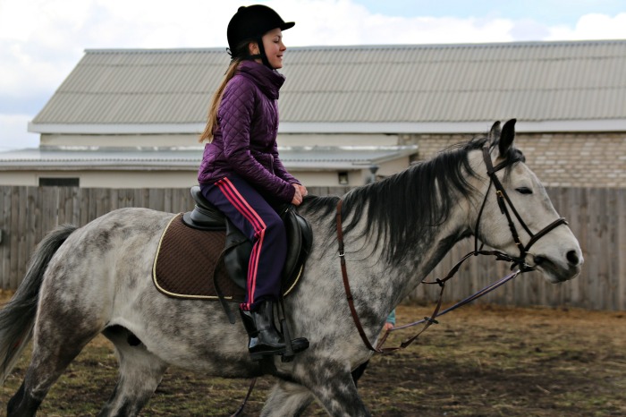 В городе Клинцы открылся первый конный клуб